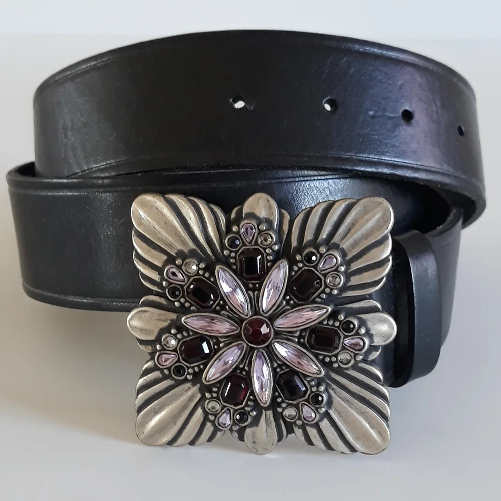 Fossil black leather belt floral silver buckle L